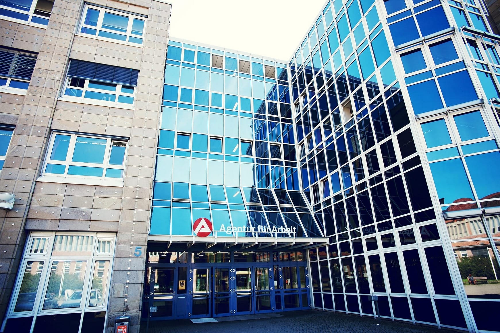 andreas160578-employment-office-2157225_1920 New opportunities press