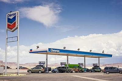 Green River, USA - Cars, trucks and vans at a rural Chevron gas station. 40012